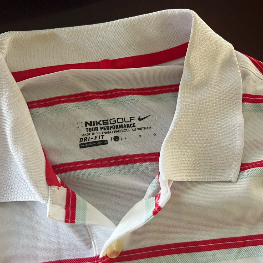 Nike golf shirt size large